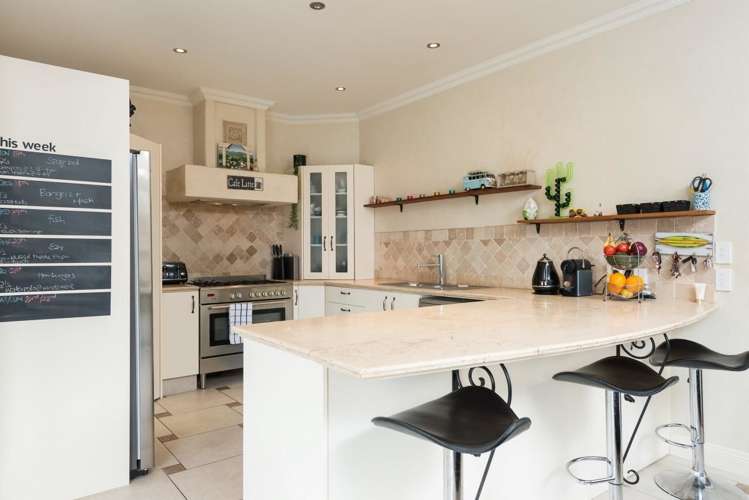 14 The Glade Papamoa_6