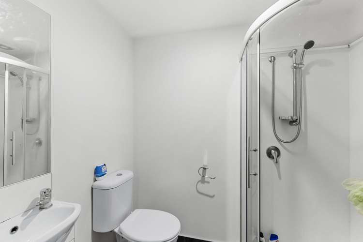 4/17 Bunyan Street Waltham_6