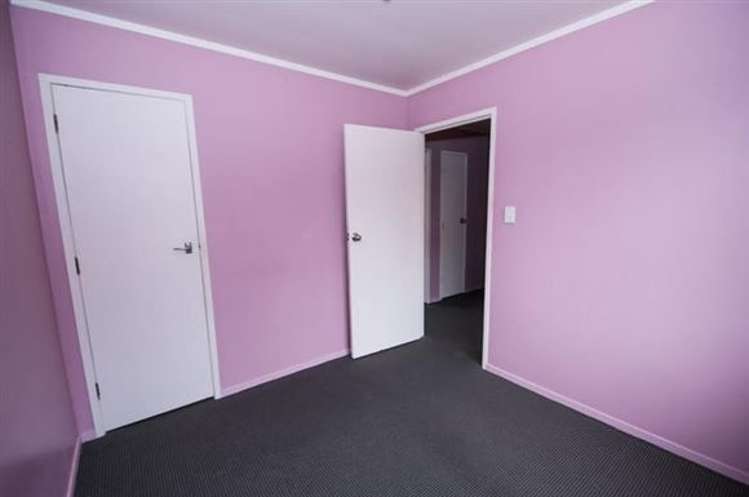 1/10 Westward Ho Glen Eden_10