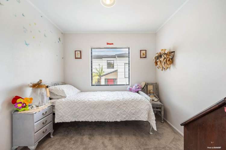 19 Regia Close Half Moon Bay_18