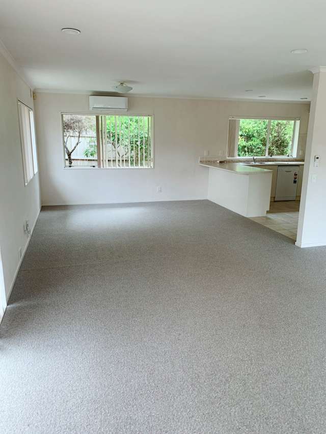 100A Golfland Drive Golflands_1