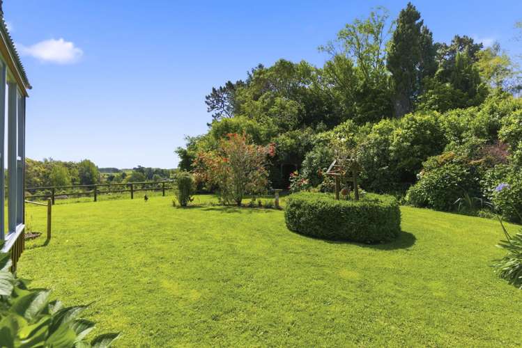 193 State Highway 1 Waikanae_41