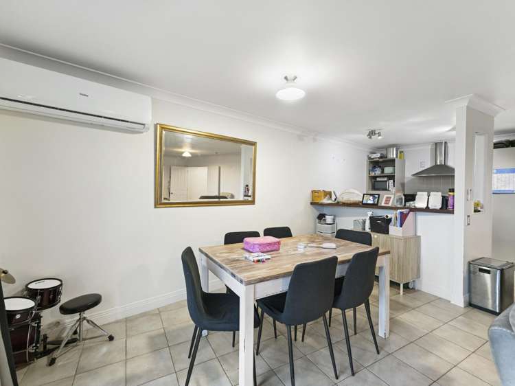 48 Earnslaw crescent Flat Bush_3