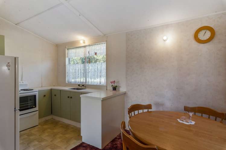 30 Kapiti Road Paraparaumu_11