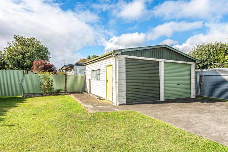 4 and 4A Kells Avenue Aramoho_29