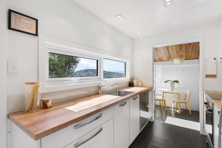 8 Preston Way Ngaio_4