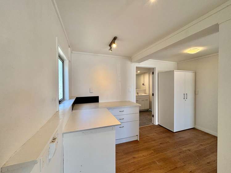 108 Eversleigh Road Belmont_19