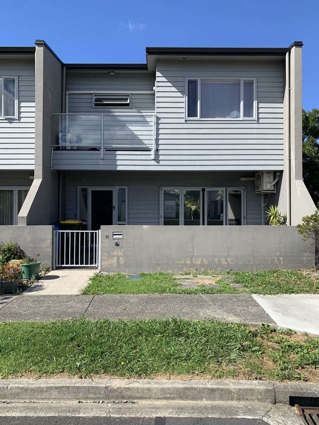 41 Mandival Avenue Flat Bush_1