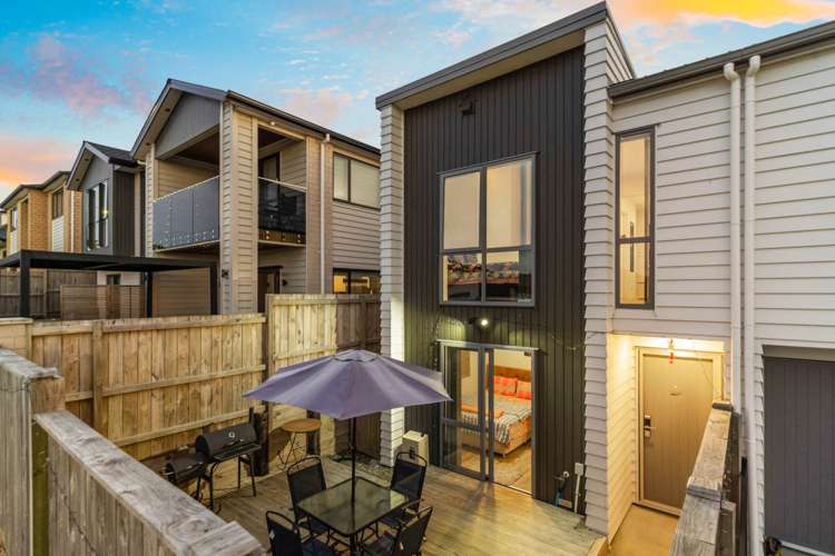 89 Thomas Road Flat Bush_13