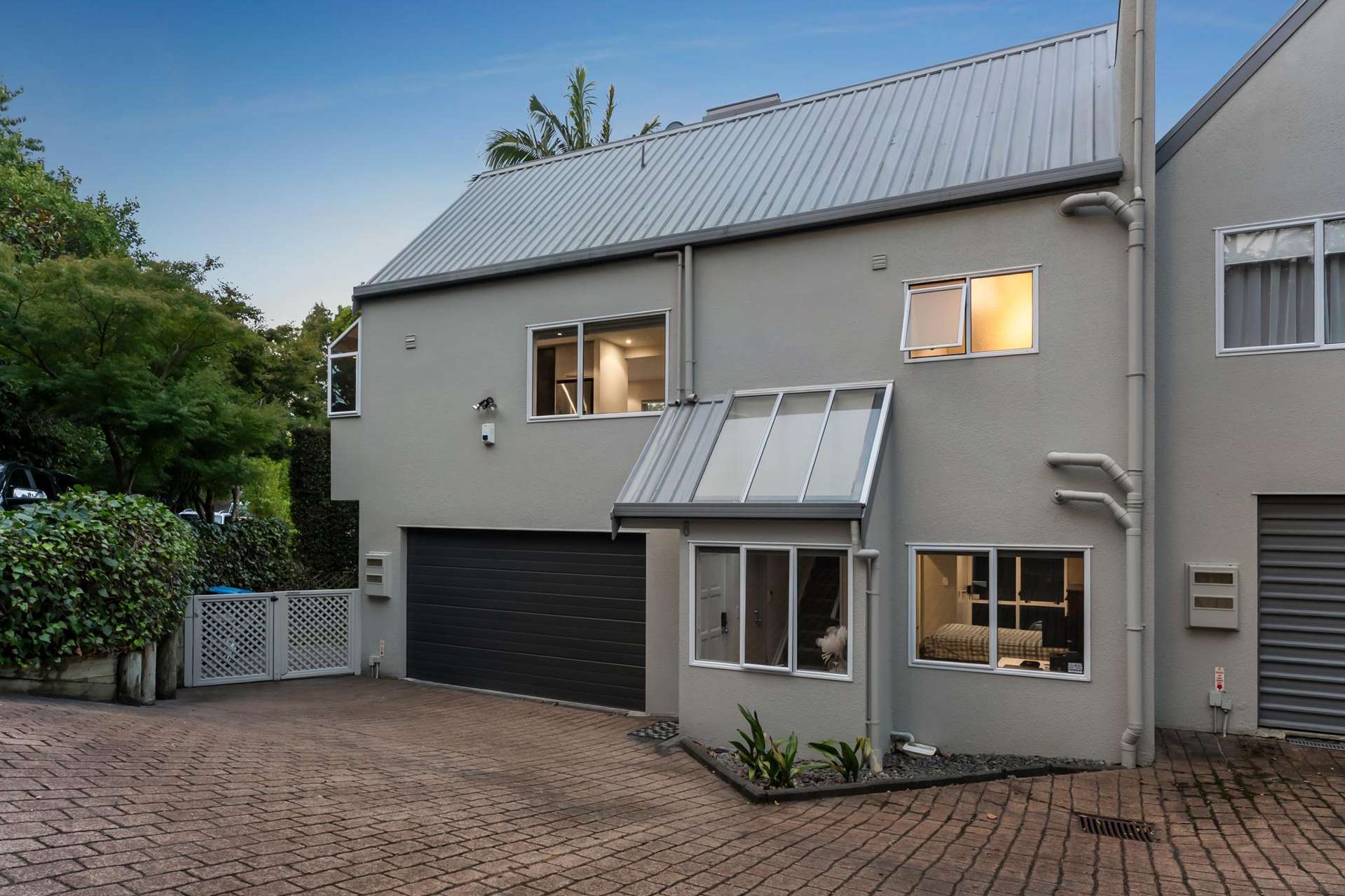 8/17 Chatfield Place Remuera_0