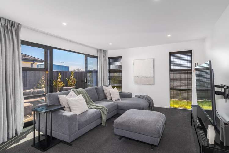 5 Chrysolite Place Belfast_5