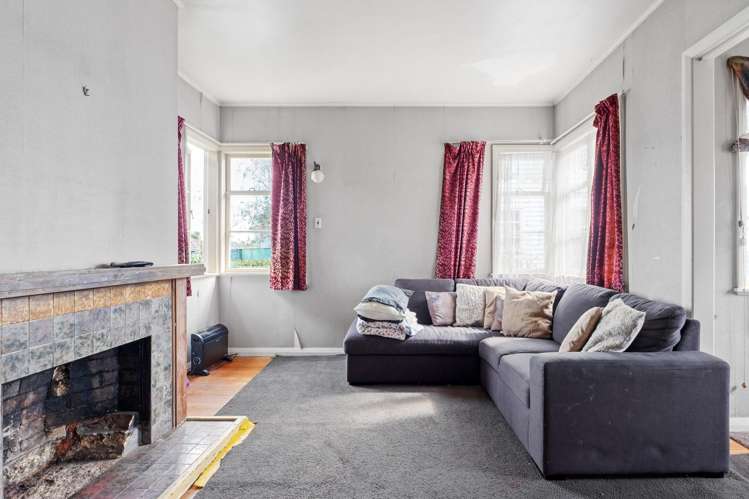 17 Centennial Crescent Te Hapara_5