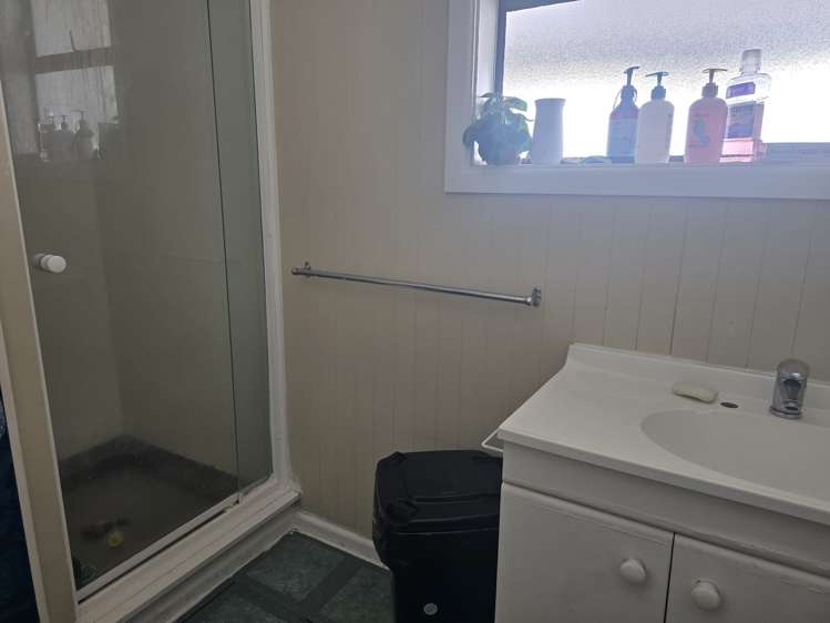 33 Metcalfe Road Ranui_18