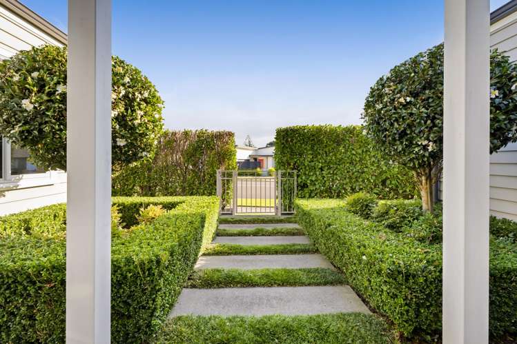 1 Gleneagles Way Waiwhakaiho_44
