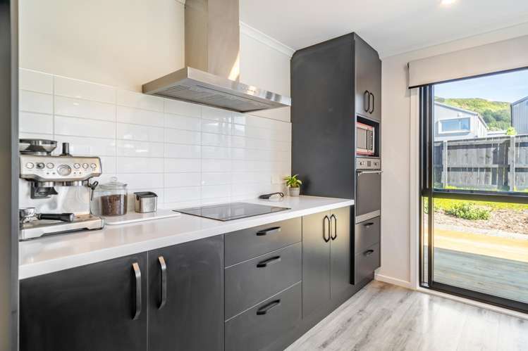 1 Taraiti Crescent Porirua_18