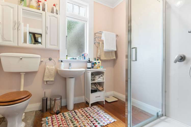 270 High Street North Carterton_12