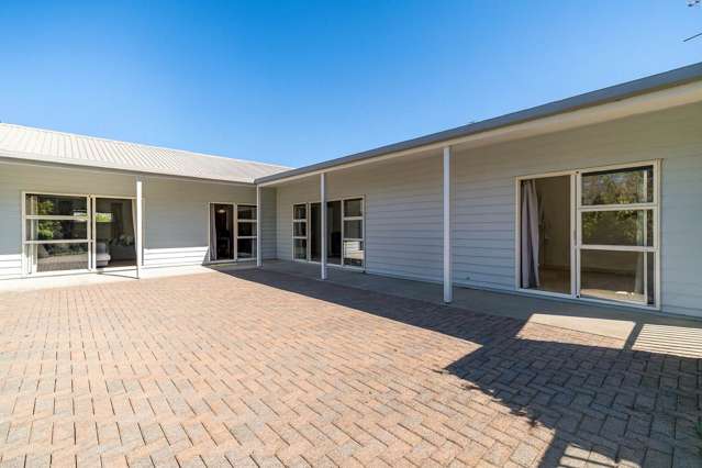 88 Brian Crescent Stanmore Bay_2