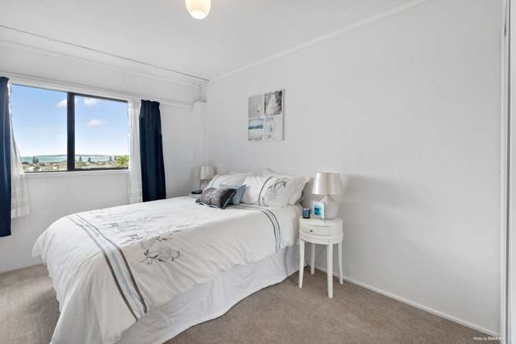 1 Orewa Heights Crescent Orewa_20