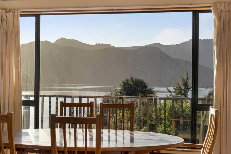 42 Lawrence Road Kenepuru Sound_16