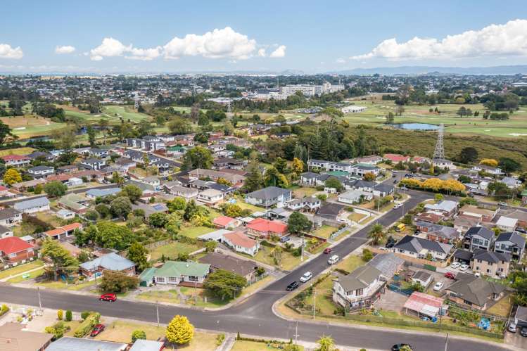 2 Lansdown Avenue Papatoetoe_1