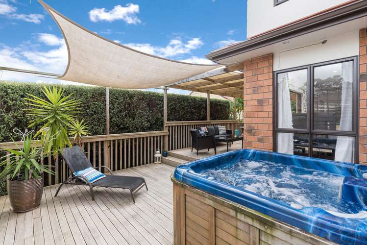 6 Kinmont Rise East Tamaki Heights_12