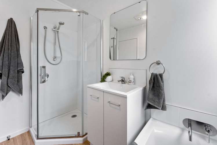 7 Pureora Place Clendon Park_14