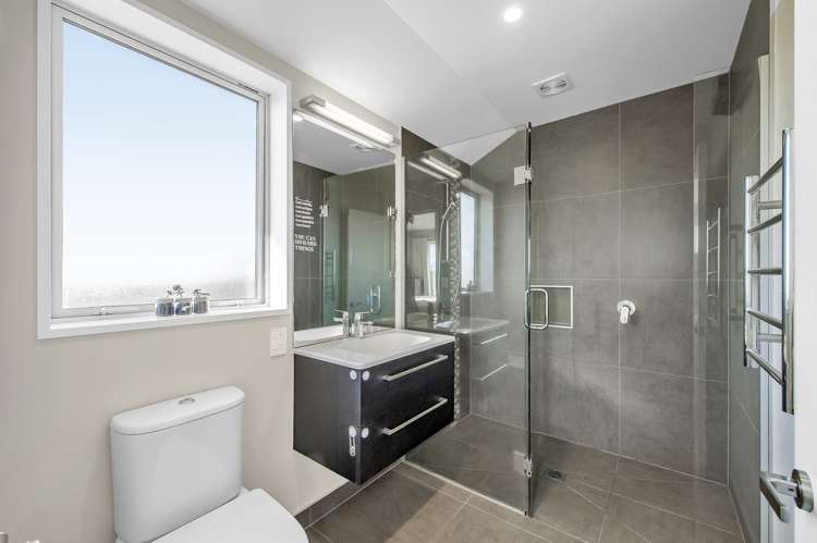 9 Dundee Close Darfield_24