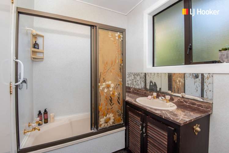 21 Kinmont Crescent Mosgiel_13