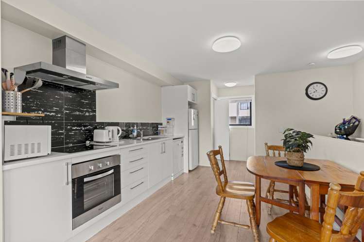 3/116 Stanmore Road_3