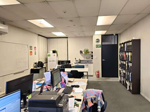 Unit A/33 Waipareira Avenue Henderson_2