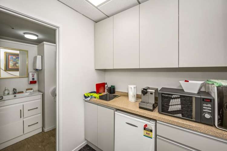 68 B & C Greenmount Drive East Tamaki_6