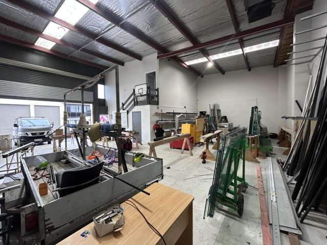 9/4 Kellow Place Wiri_2