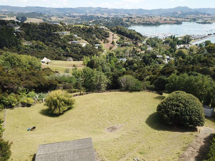 86 Brick Bay Drive Sandspit_2