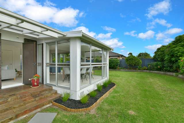 2/36 Centreway Road Orewa_1