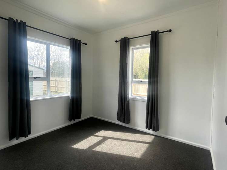 5 Lower Beaven Street Marton_7