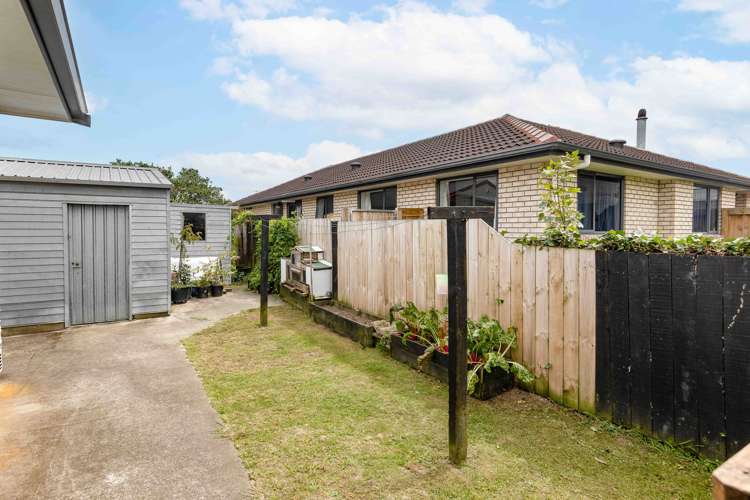 22a Pine Avenue Bader_12