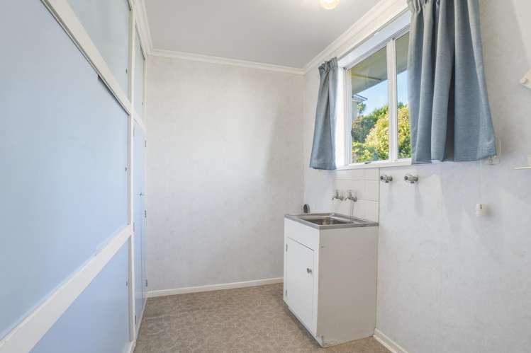 1 St Andrew Place Balclutha_23