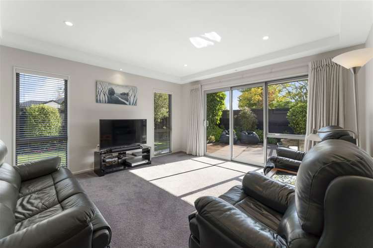 6 Hadlow Place Burnside_6