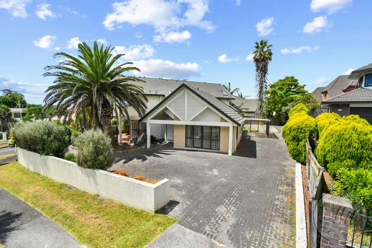 1 Capistrano Mews Goodwood Heights_24