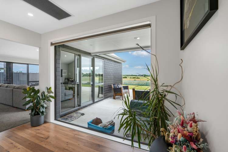 24 Lindsay Way Grasmere_12