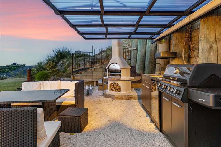 11 and 7 Kissling Terrace Pyes Pa_24