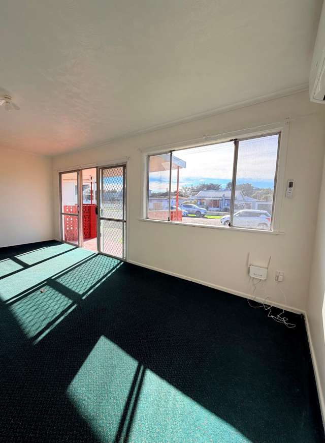 A/4 William Street Gisborne_2