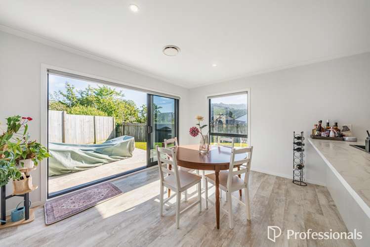 16a Sharpe Crescent Wainuiomata_9