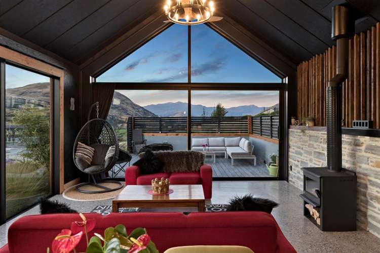 11 Cunninghams Drive Jacks Point_31