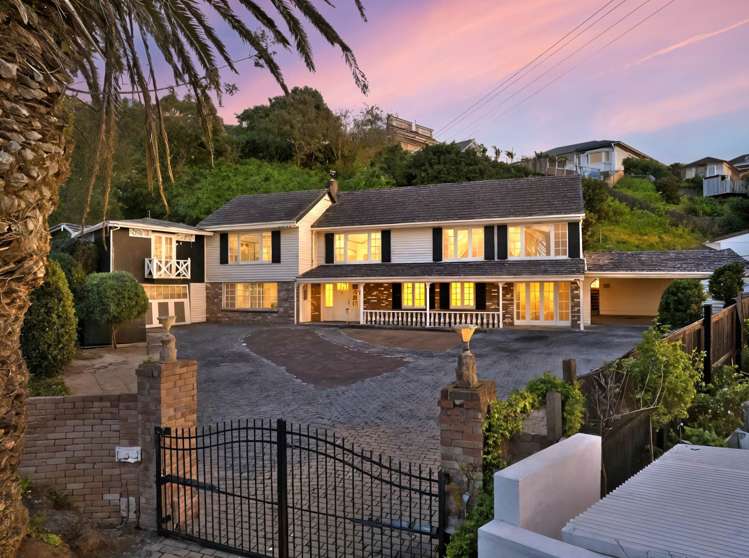 2 Queensway Three Kings_19