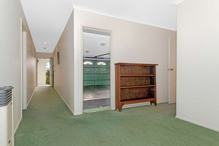 56 Potae Avenue Lytton West_11