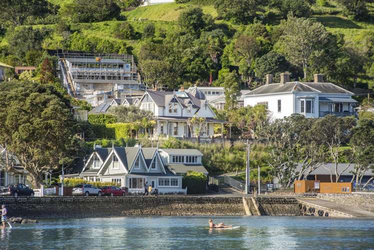 12 Jubilee Avenue Devonport_14