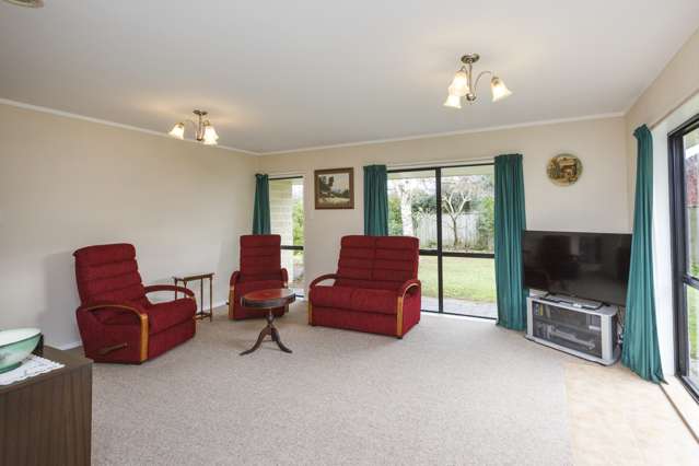 29 Norfolk Crescent Feilding_2