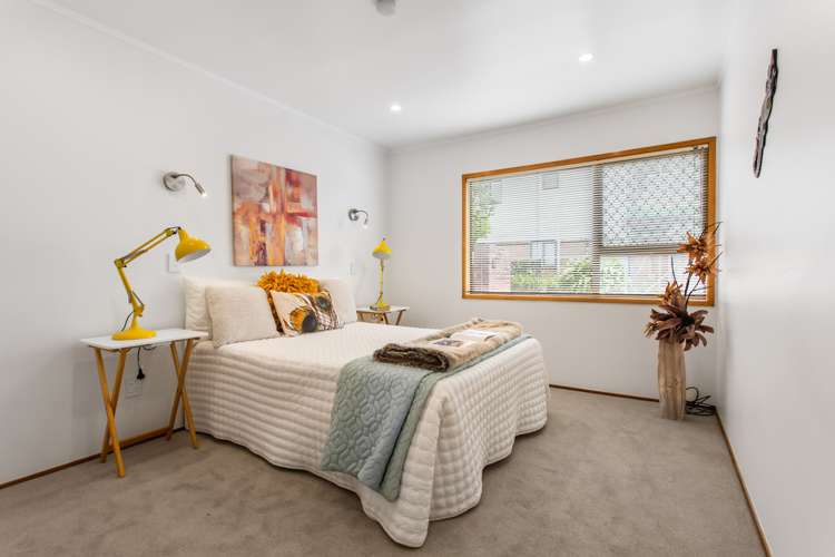 2/20 Reid Road New Lynn_9