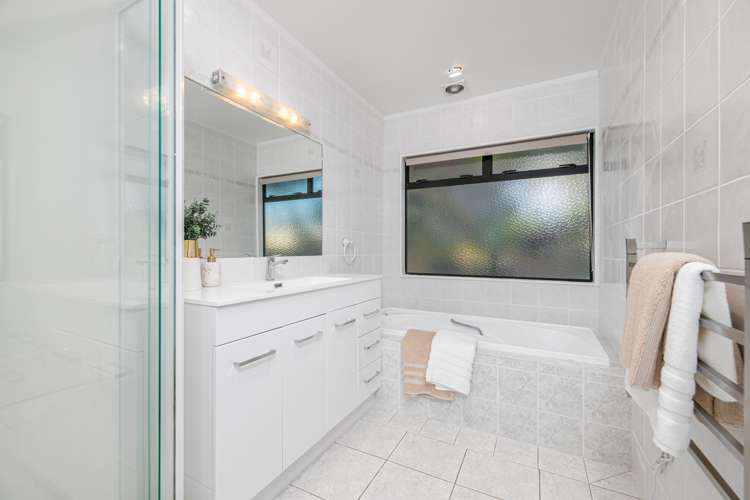 321 Hobsonville Road Hobsonville_13